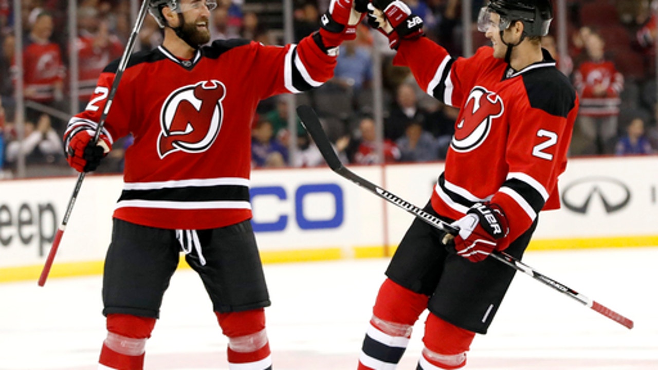 Hall, Zacha, Moore score in 2nd to help Devils beat Rangers